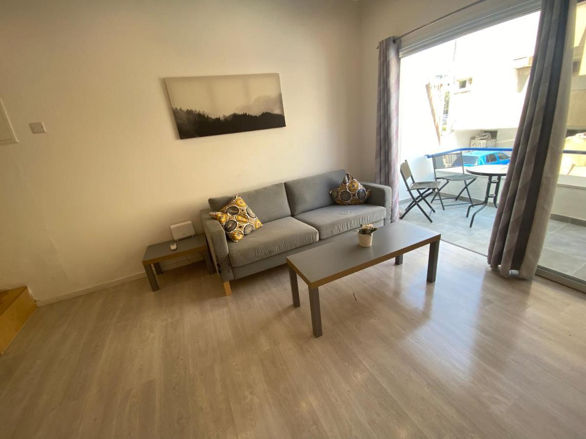 1-Bedroom Duplex 100M By The Sea Limisso Esterno foto