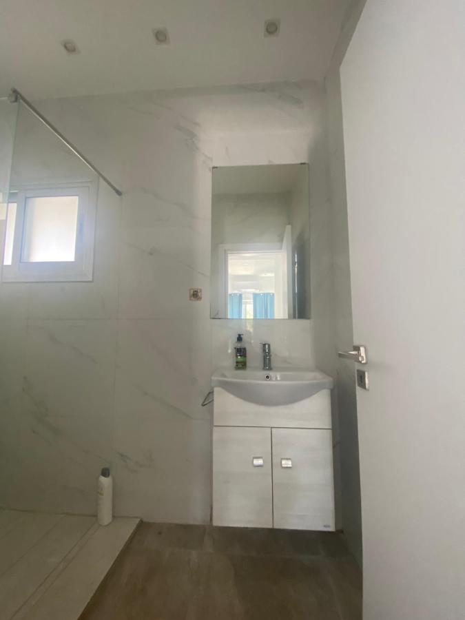 1-Bedroom Duplex 100M By The Sea Limisso Esterno foto